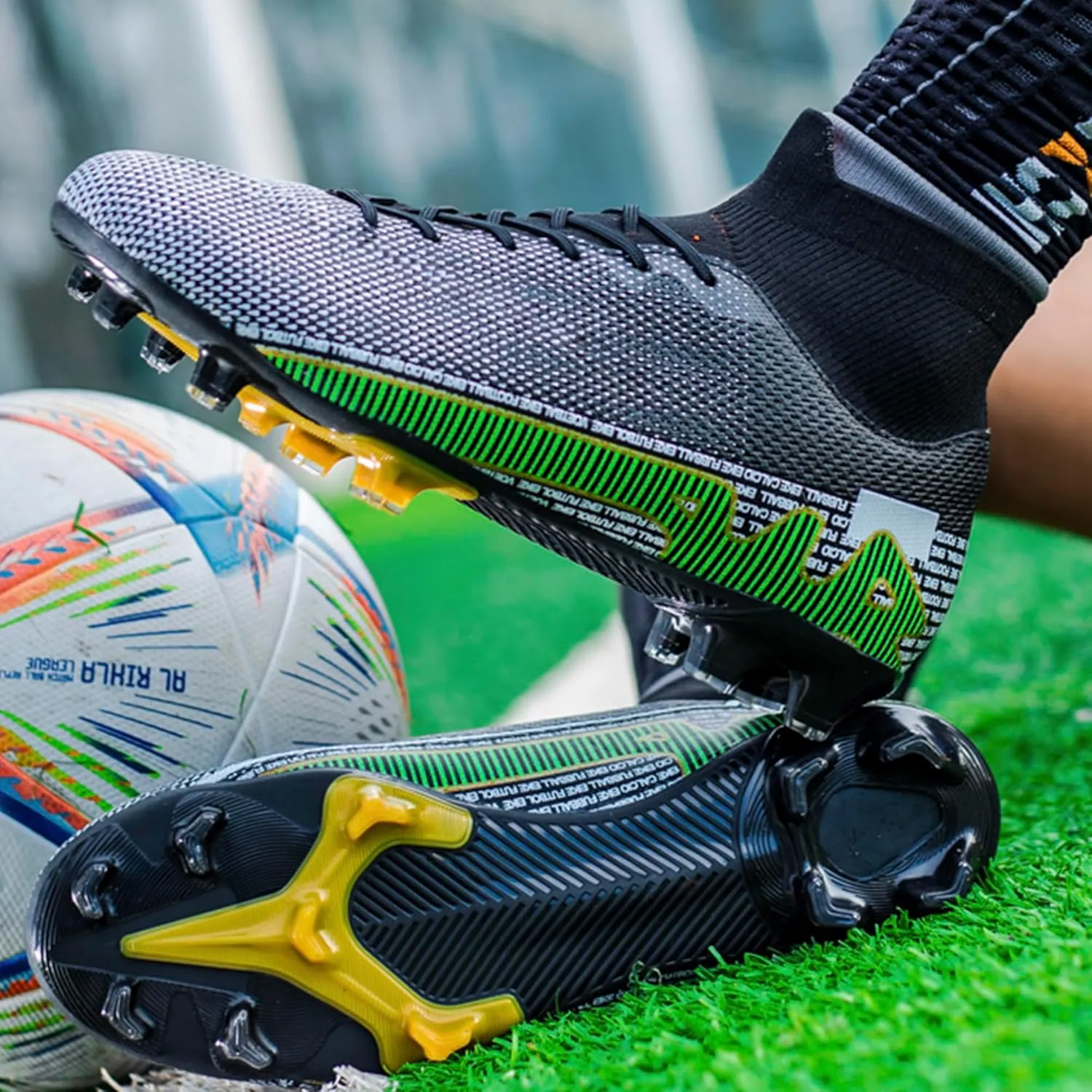 Adult Soccer Cleats Men-High-Tops Slip-On Lace Up Football Shoes for Youth Soccer Shoes Indoor Outdoor AG FG
