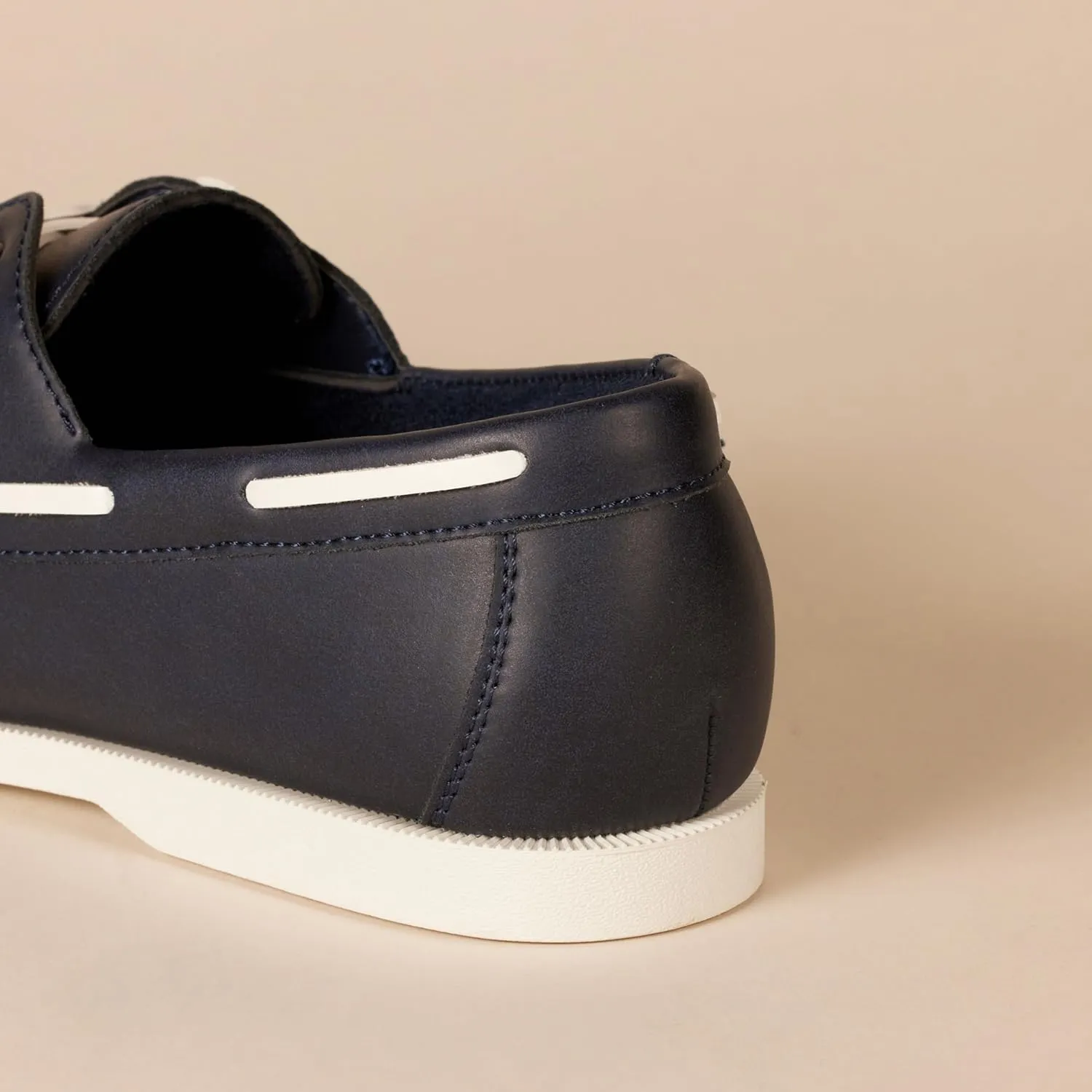 Amazon Essentials Men's Slip-On Boat Shoe