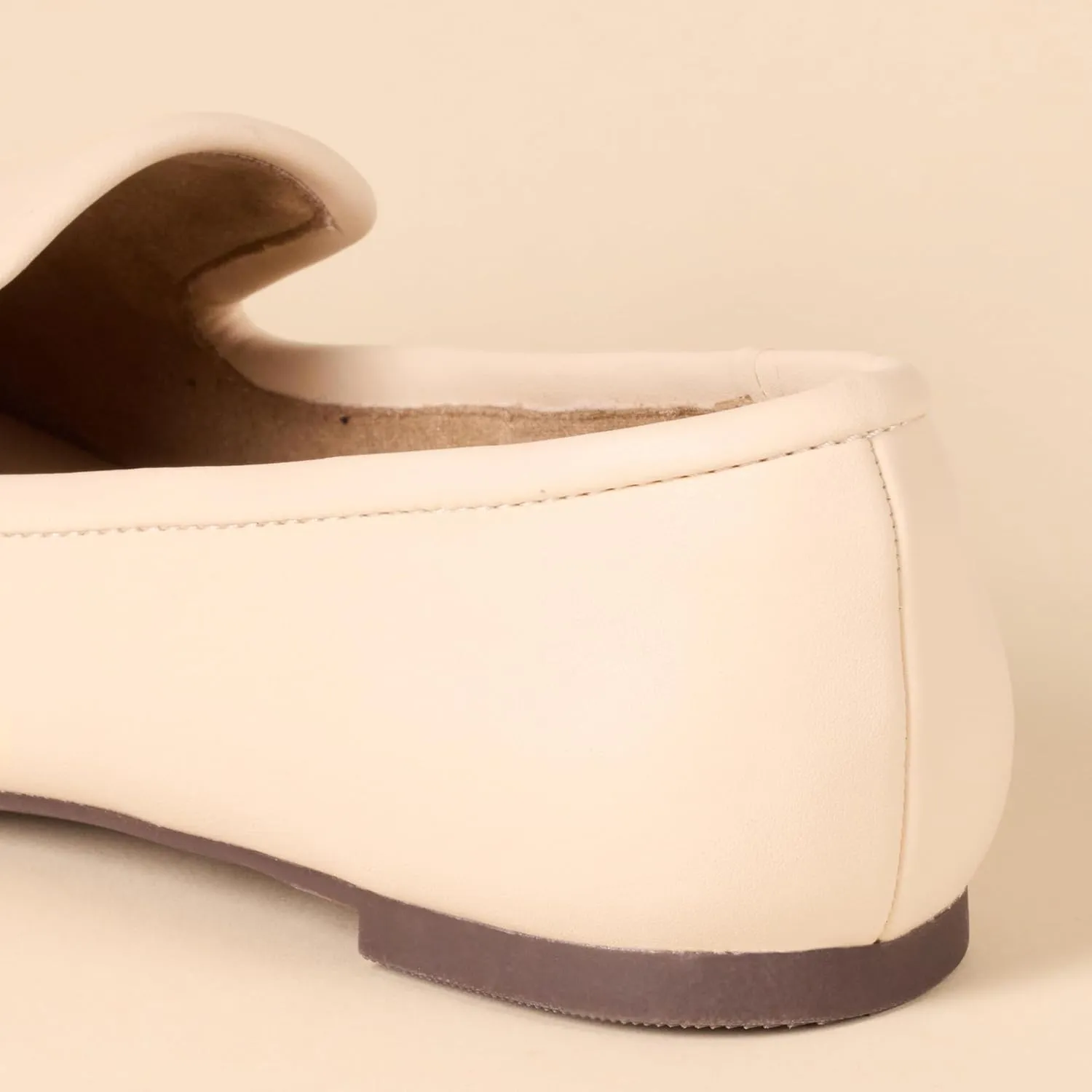 Amazon Essentials Women's Soft Minimal Loafer