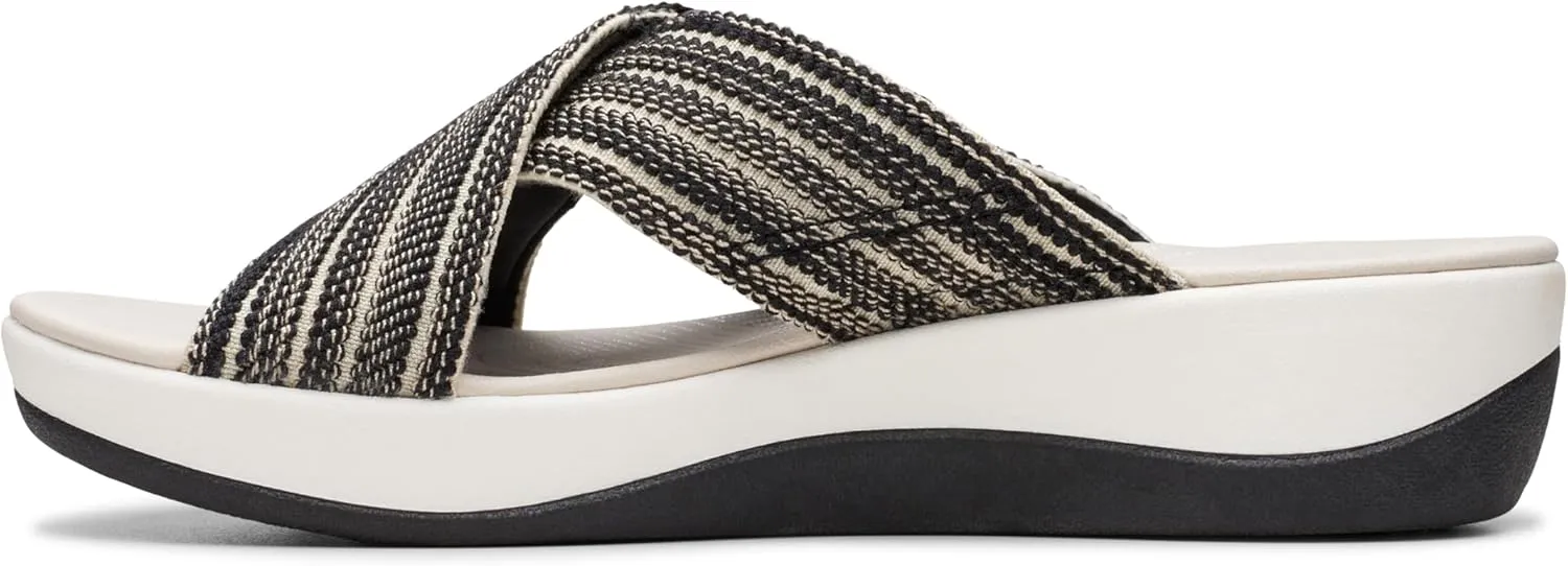 Clarks Women's Modern Sandal