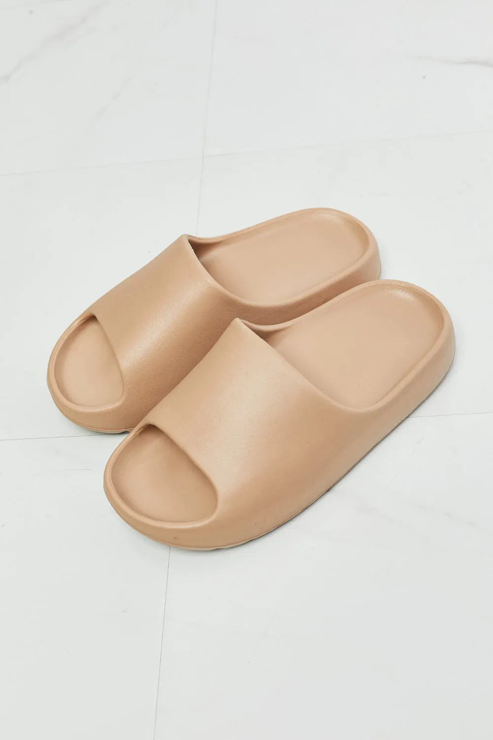 Comfortable Zone Slides in Beige