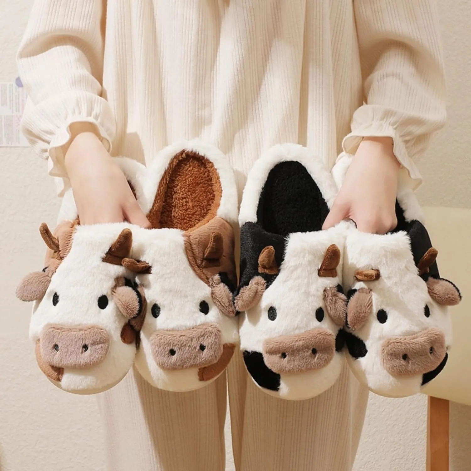 Cow Slippers for Women Men Indoor Cute Cotton Plush Home Couple Slippers Comfy Slides Outdoor Warm Winter Bedroom House Slippers Shoes Cozy Slip On Non-Slip Fuzzy Slippers