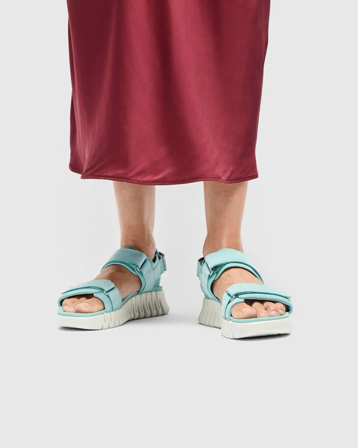 ECCO Women's Gruuv Sol Sandal