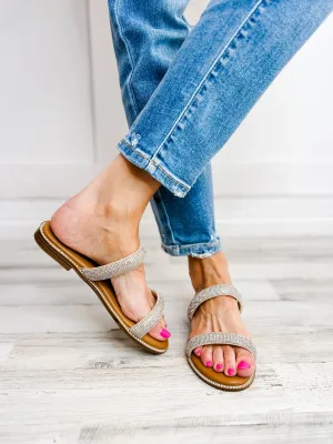 Fun In The Sun Slide Sandals in Clear