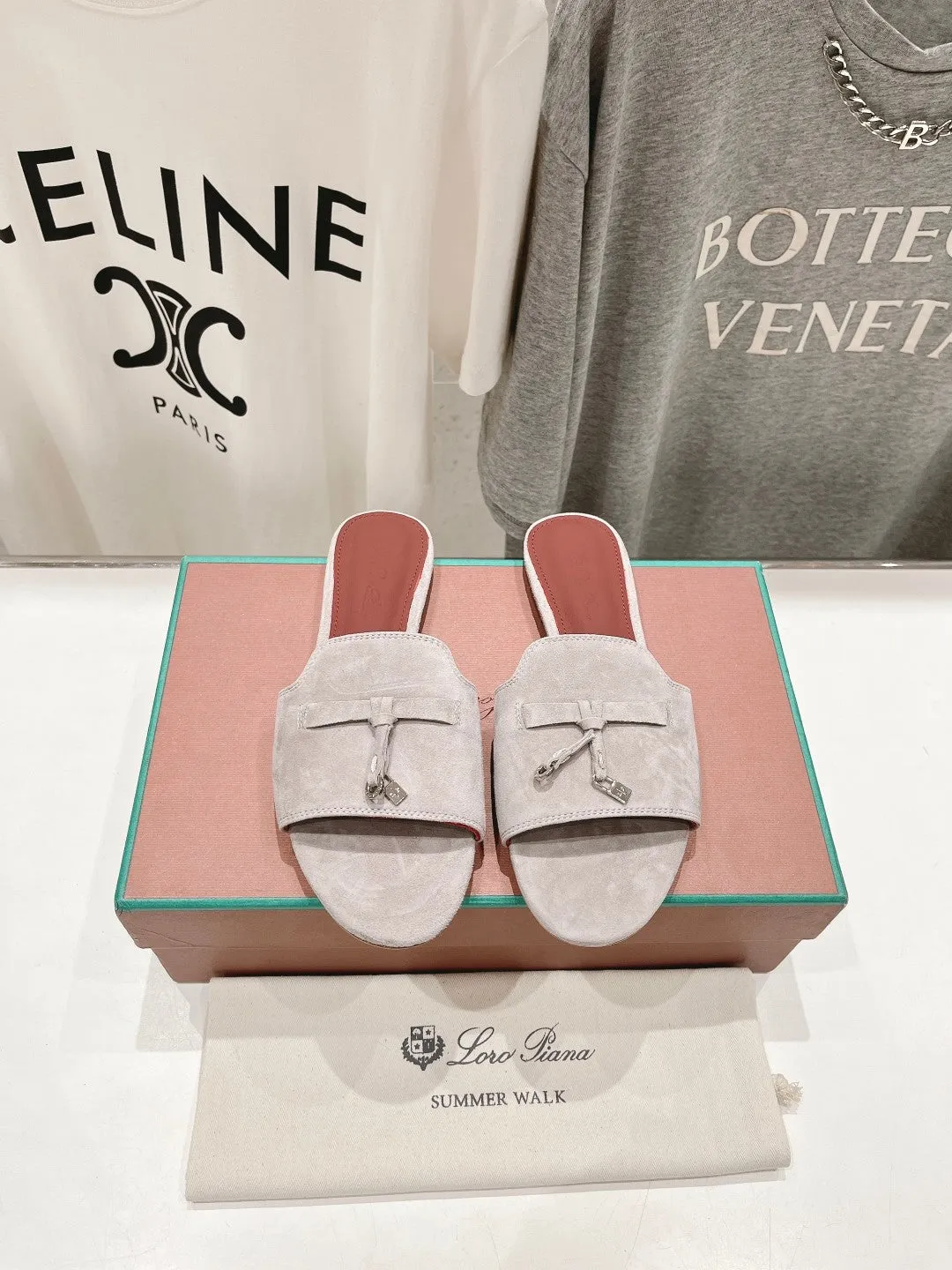 Grey Slipper Velvet