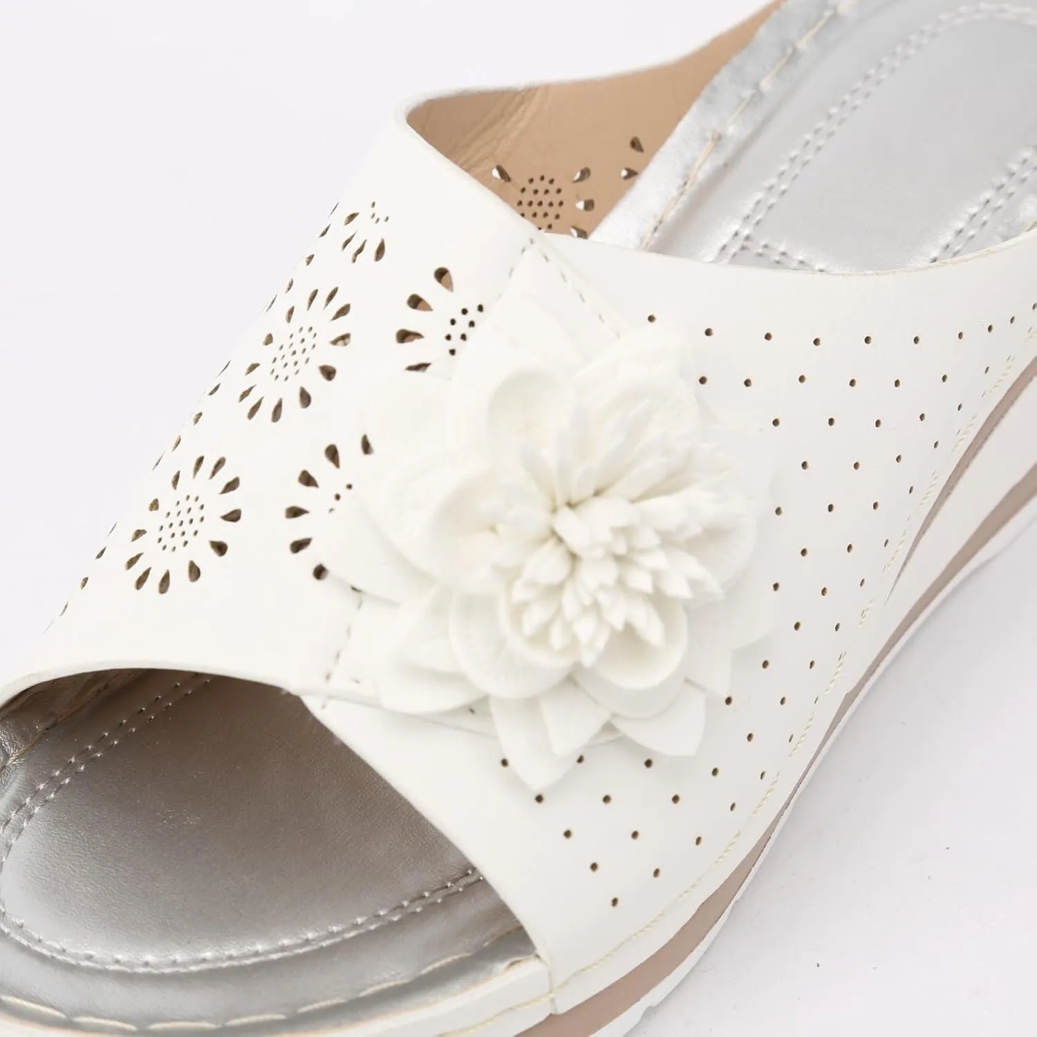 Hot Sandals Women Teen Slippers For Girls Beach Sandals Girls Sandals Women Sandals Platform Sandal Womens Slippers