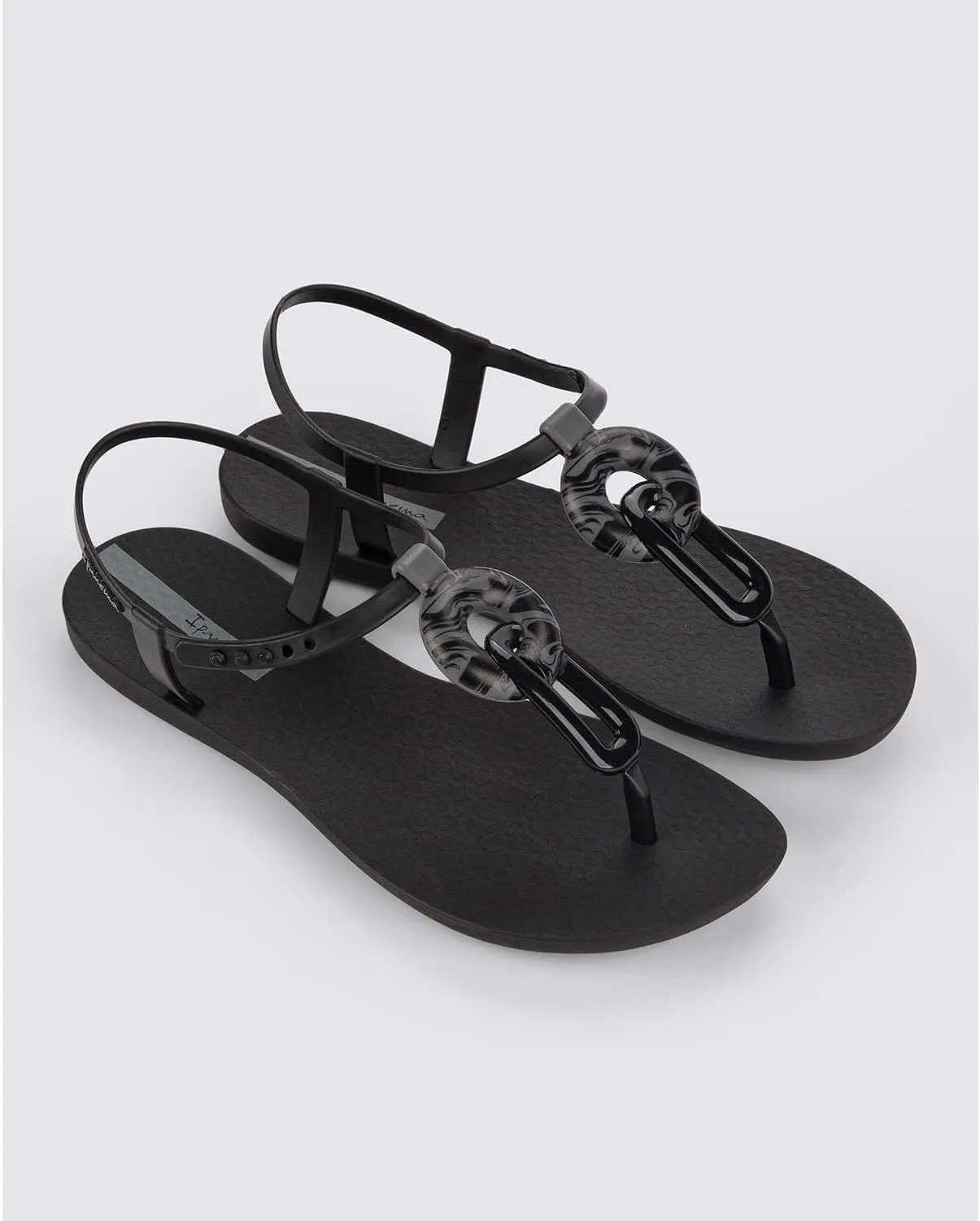 Ipanema Women's Connect Sandal - Comfortable, Stylish & Versatile Summer Footwear
