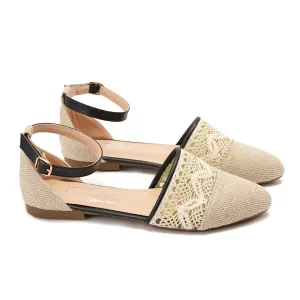 Knitted sandal