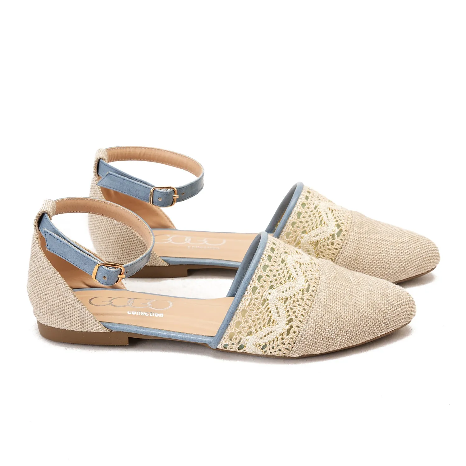 Knitted sandal