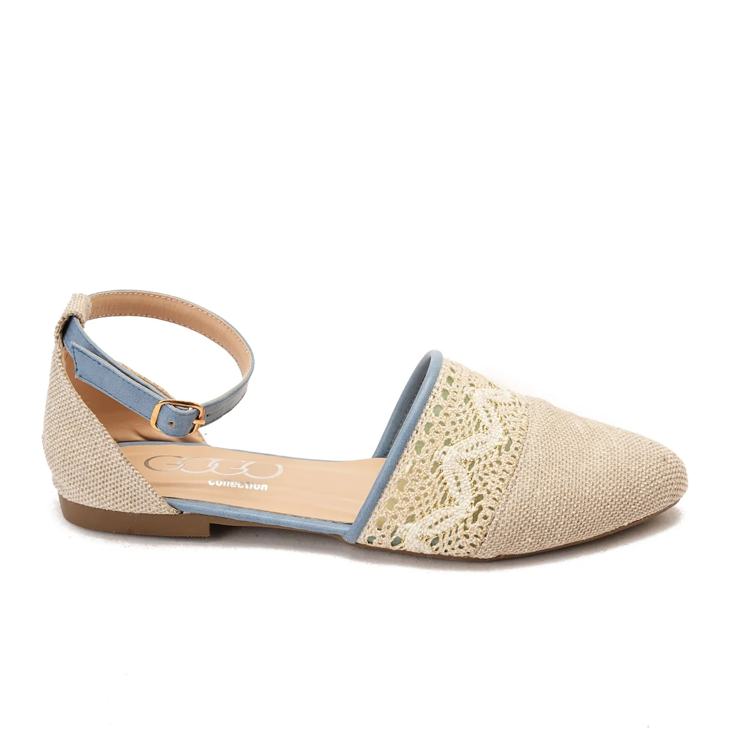 Knitted sandal
