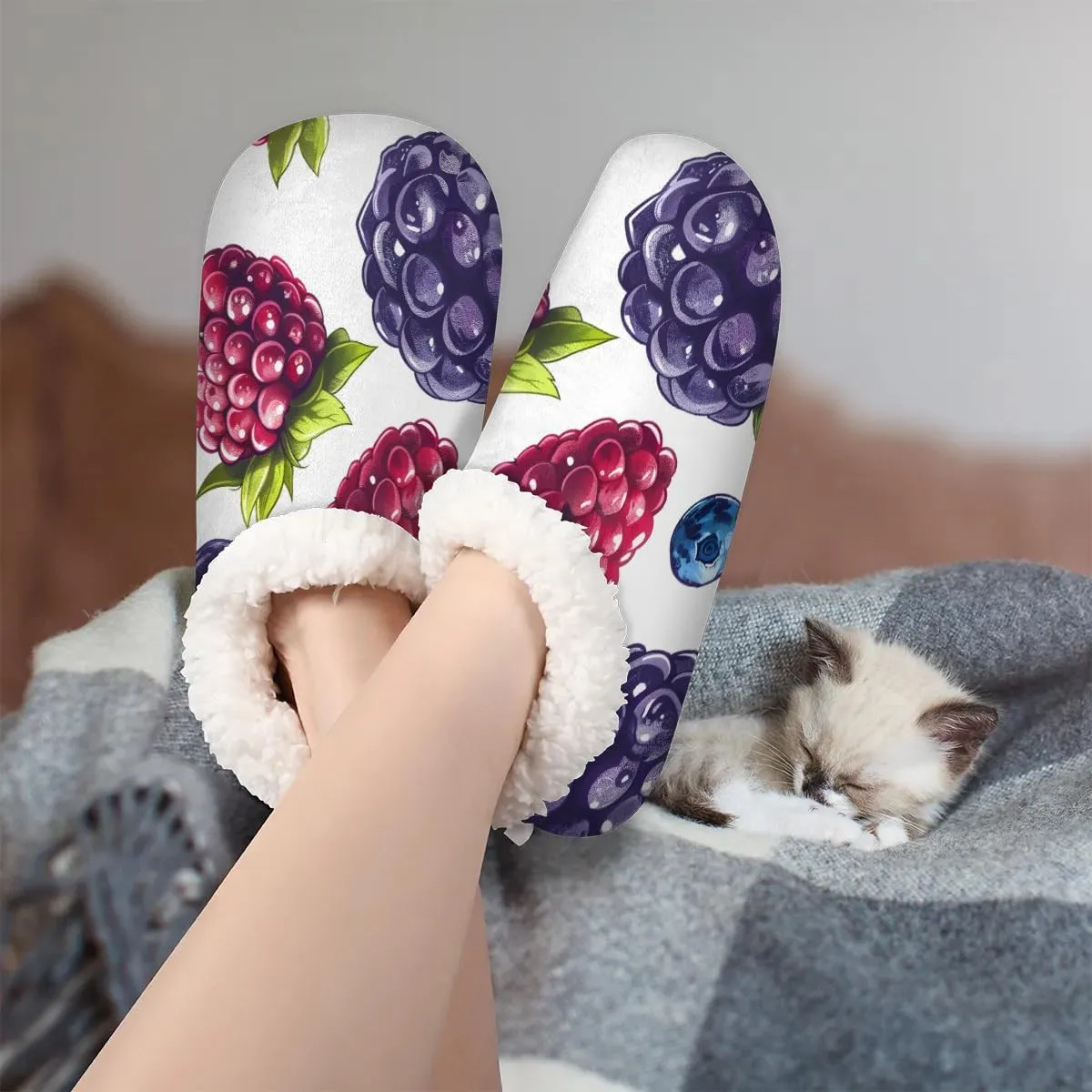 KOBLEN Raspberries Blueberries Grapes Slippers for Women House Shoes with Fleece Lining Wide Comfy Full Slippers Lightweight Cozy Loafer with Rubber Sole Unisex Slippers Adults for Indoor Outdoor