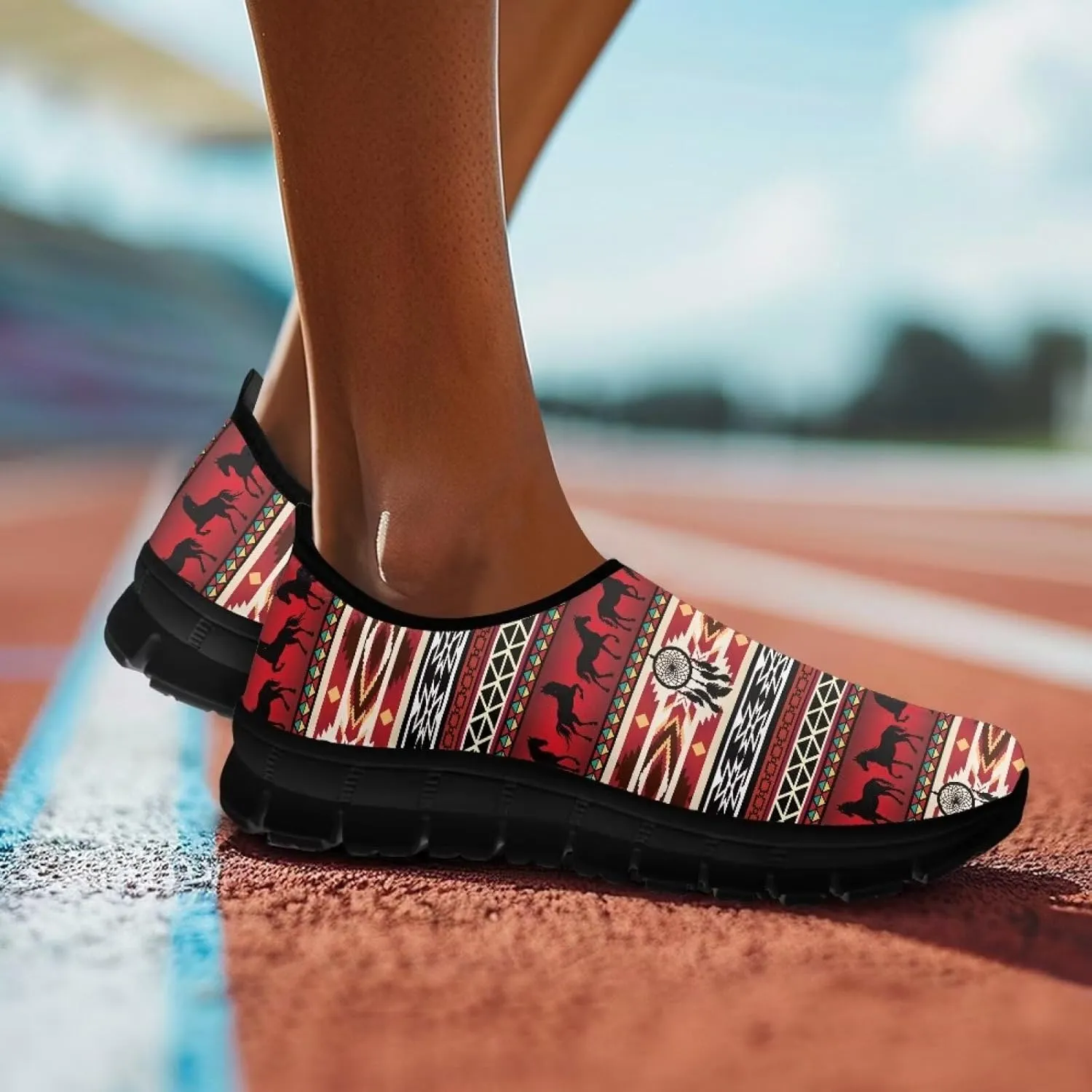 Low-Cut Slip-On Casual Shoes for Women Lightweight Sports Shoe Easy to Put On and Take Off Soft and Comfortable Low-Top Black Sole Size 5.5-11.5
