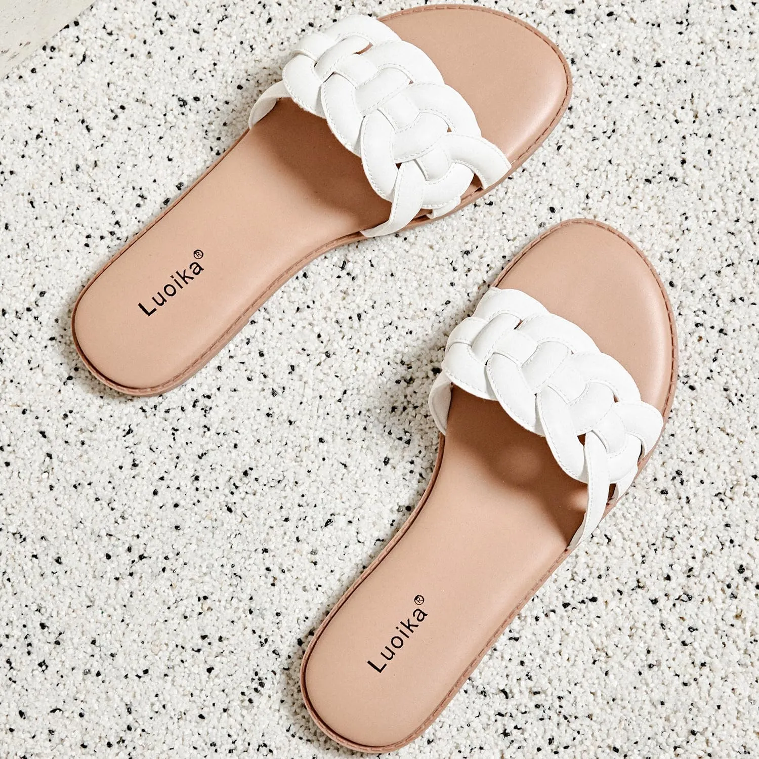 Luoika Women's Wide Width Flat Slides Sandals, Casual Comfortable Summer Beach Shoes Slip on Slide Sandal for Women.