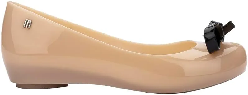 Melissa Ultragirl Bow II Flat - Versatile Slip-On Design - Stylish Flats for Women - Sweet Bow Detail - Comfy Fit - PVC & Metal Upper - Laminated Insole - Bubblegum Scent - Dressy Flats