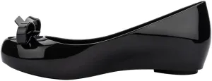 Melissa Ultragirl Bow II Flat - Versatile Slip-On Design - Stylish Flats for Women - Sweet Bow Detail - Comfy Fit - PVC & Metal Upper - Laminated Insole - Bubblegum Scent - Dressy Flats