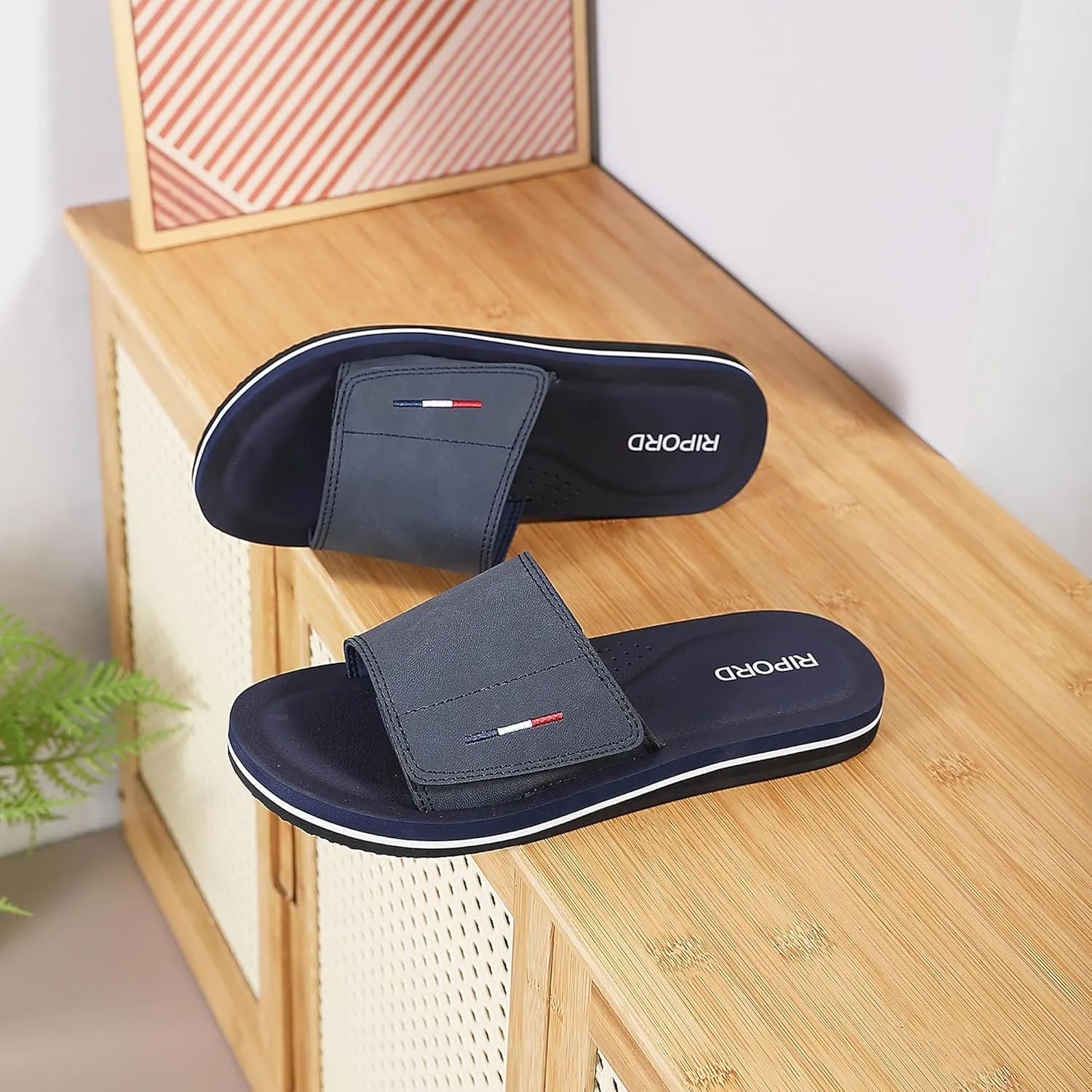 Mens Adjustable Slides Sandals Slip On Sandals Comfortable Athletic Anti-Slip Slides