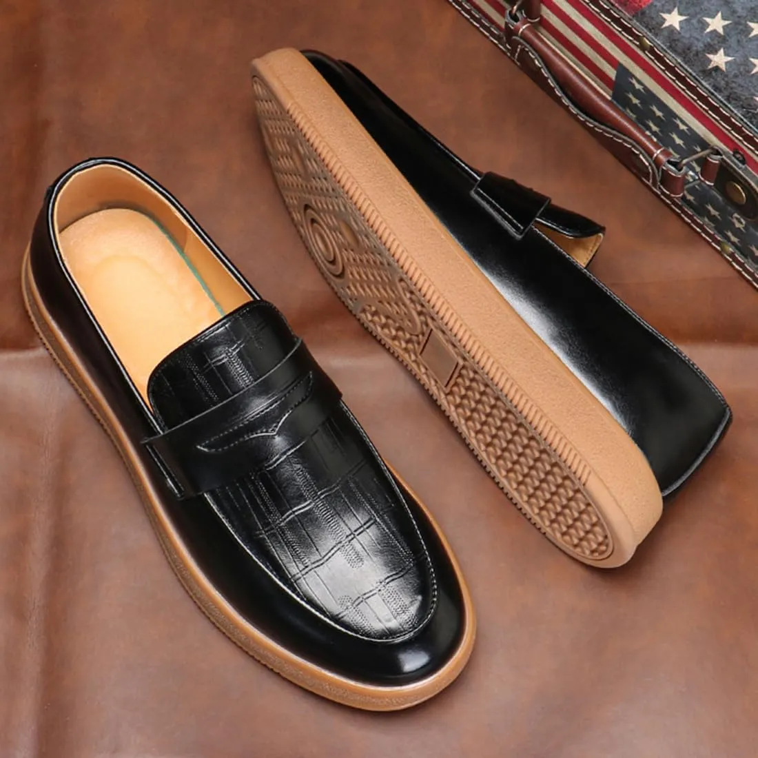 Men's Pattern Leather Platform Slip On Tassel Loafers, Fashion Round Toe Low Top Non-Slip Luxury Business Casual Shoes