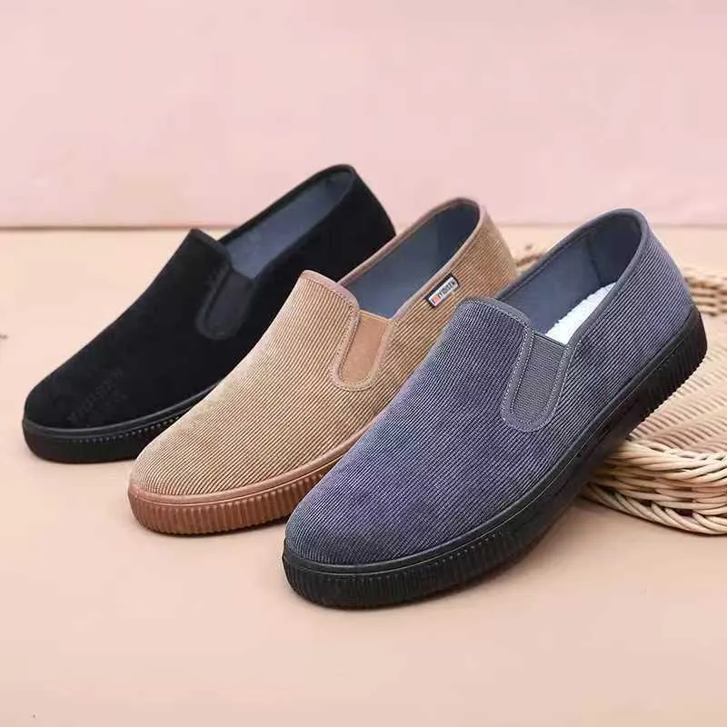 Men's Slip-On Breathable Soft Sole Shoes