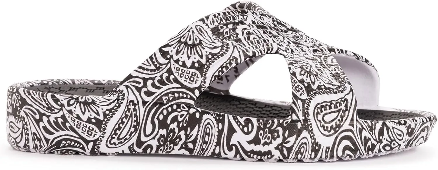 MUK LUKS Women's Spa Day Sandal