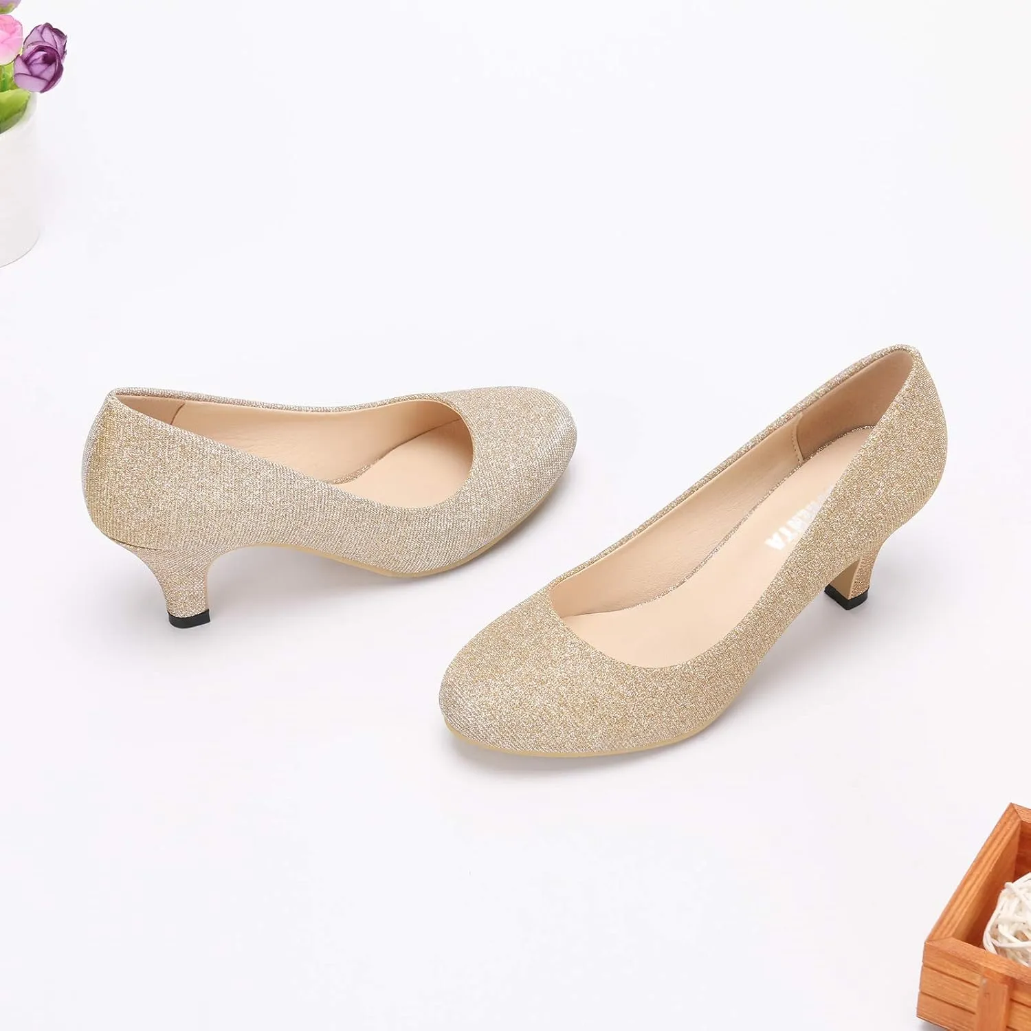 OCHENTA Women's Comfortable Low Kitten Heel Dress Shoes Round Toe Slip On Work Pumps