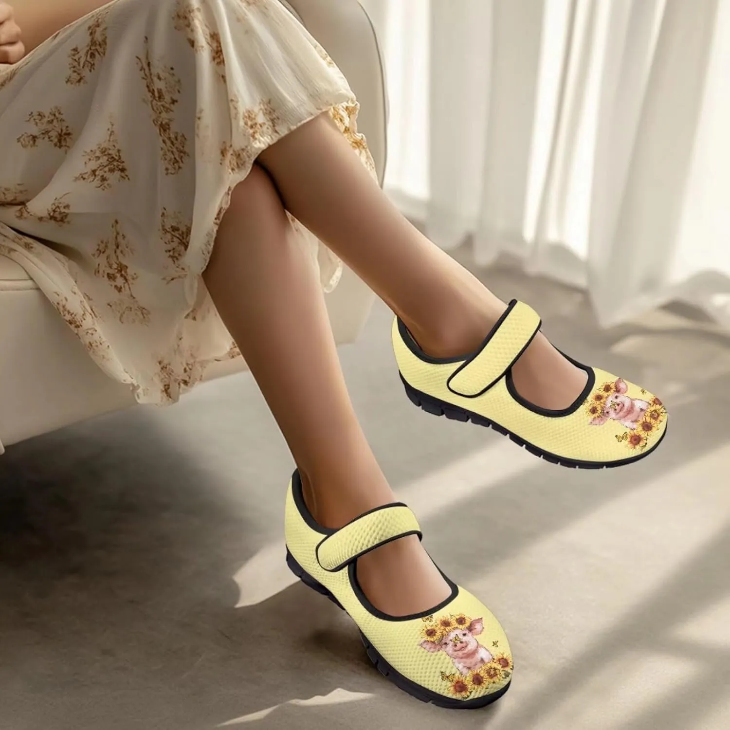 Pig Design Slip On Womens Shoes Casual Comfortable Sneakers Breathable Magic Sticker Convenient Wear Shoes