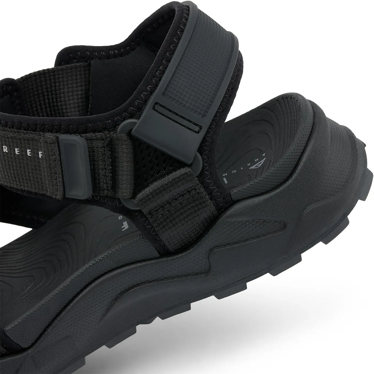REEF Cross Shore Men's Casual Sport Sandal, Adjustable Straps, Supportive Footbed, No Slip Traction