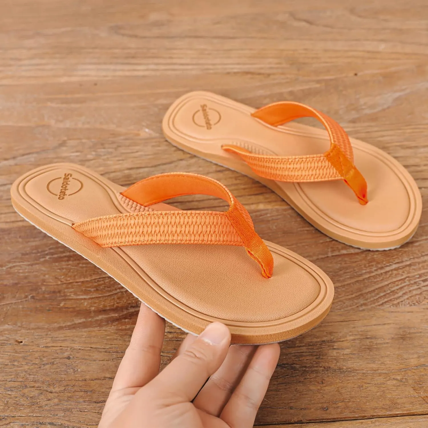 Saidoteto Women's Flip Flops Flat Sandal Casual Summer Thongs Comfort Slip-on Sandal Beach Wear