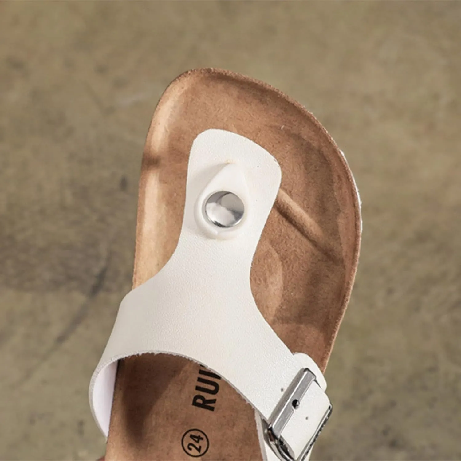 Spring and Summer Children's Boys and Girls Cork Flip Flops Shoes Glossy Slippers Slippers A Word Toddler Girl Sandals
