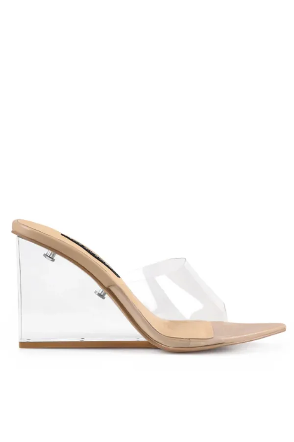 Suzy Beige