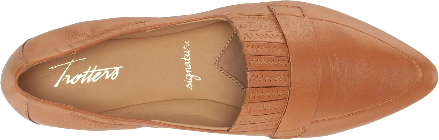 Trotters Women's Emotion Loafer Flat
