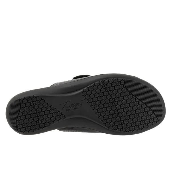 Trotters Women's Ruthie Sandals Black Croco