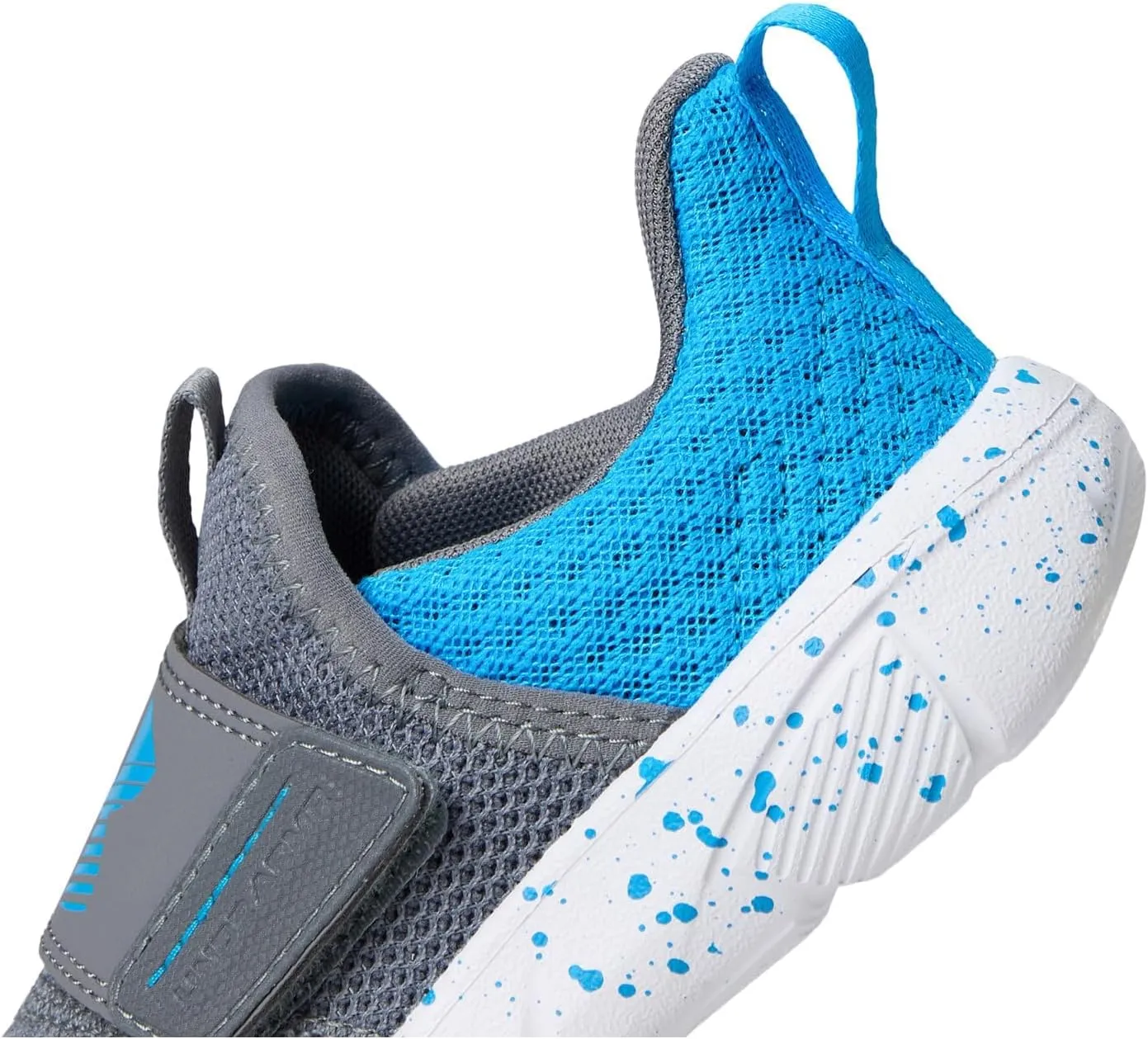 Under Armour Boy's Flash Speckle Running Shoe (Little Kid) Sneaker