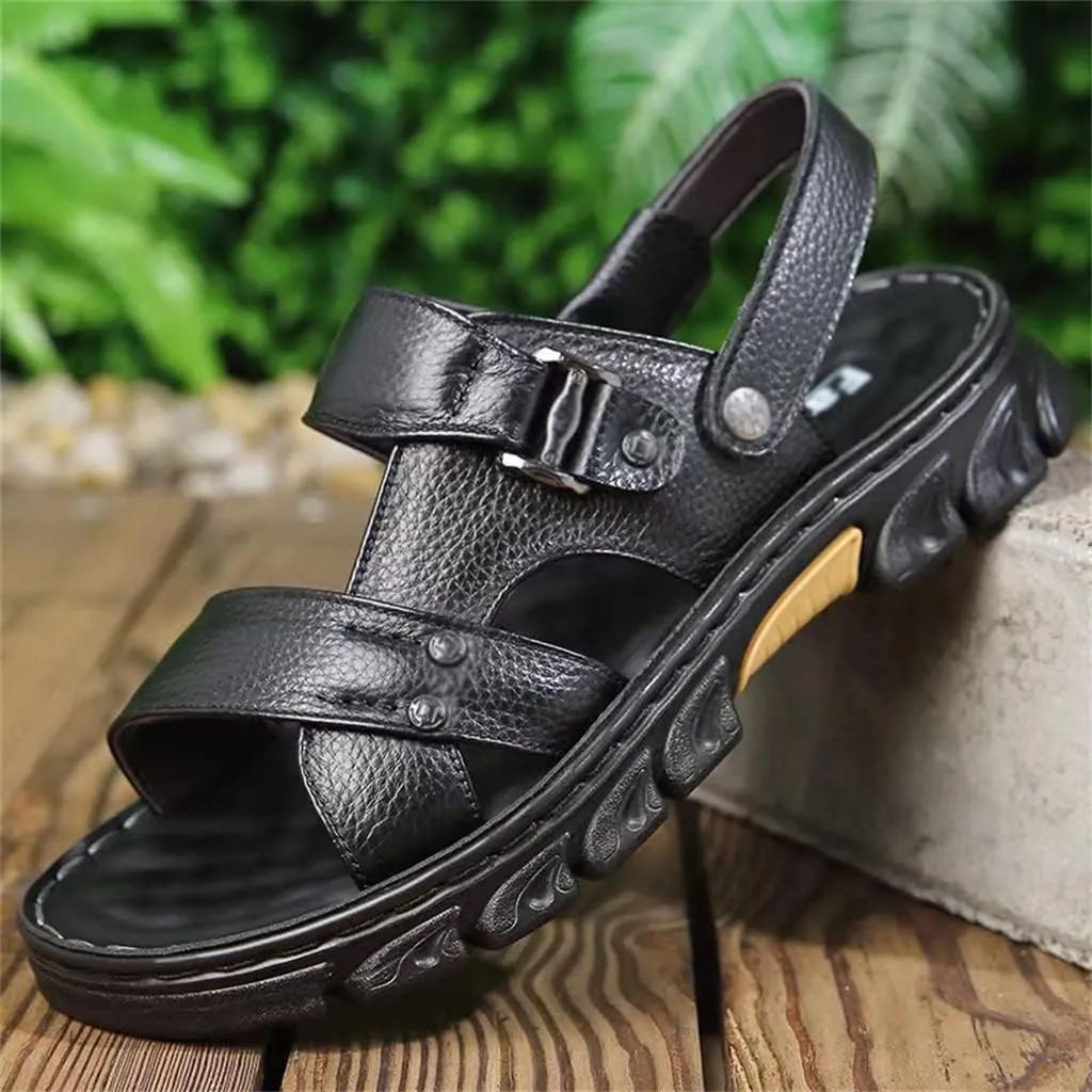 Versatile Thick Soled Anti-Slip Sandals Breathable Beach Shoes Versatile Men's Shoes(39)