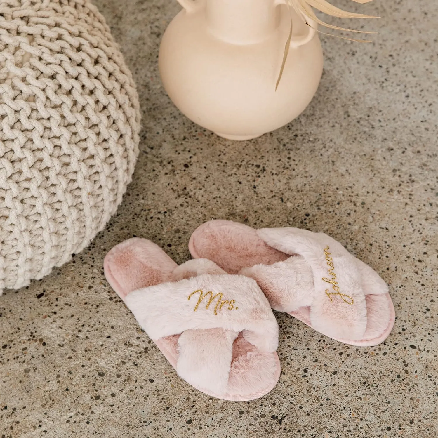 WEDDINGSTAR White Custom Printed Plush Crossband Slide House Slippers