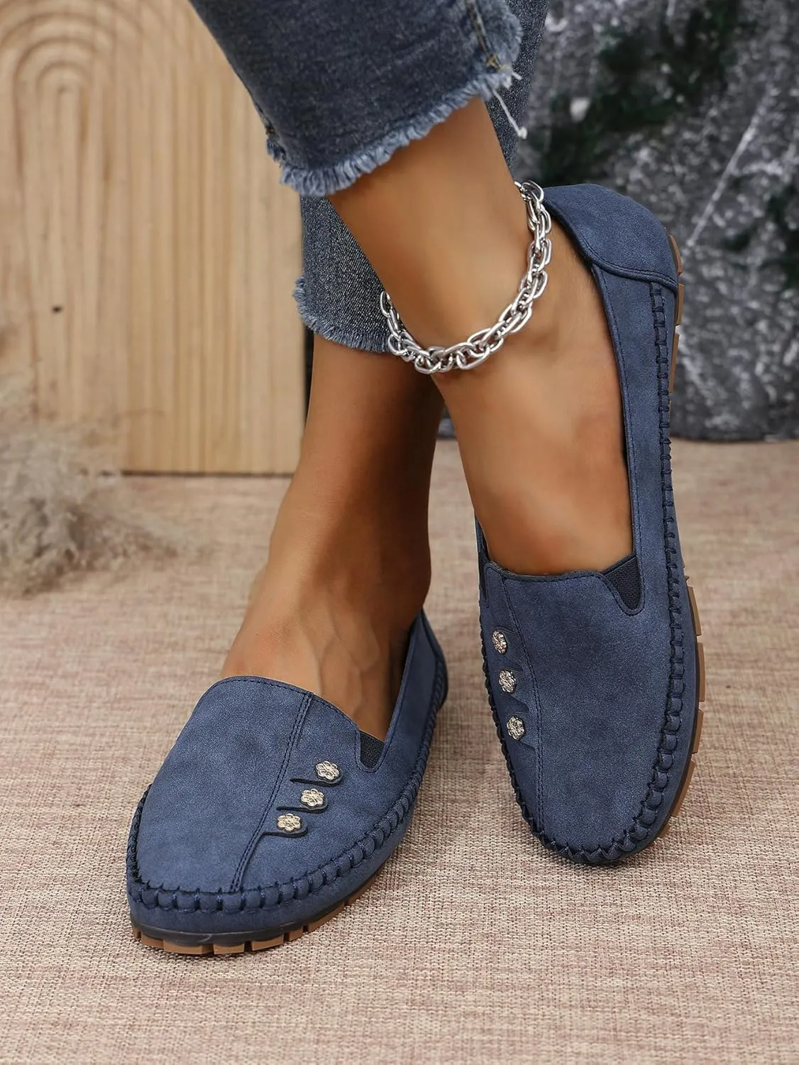 Women Loafers Comfortable Shoes Casual Slip on Flats for Walking Driving Business Light Weight Casual Slip-On Dress Shoes