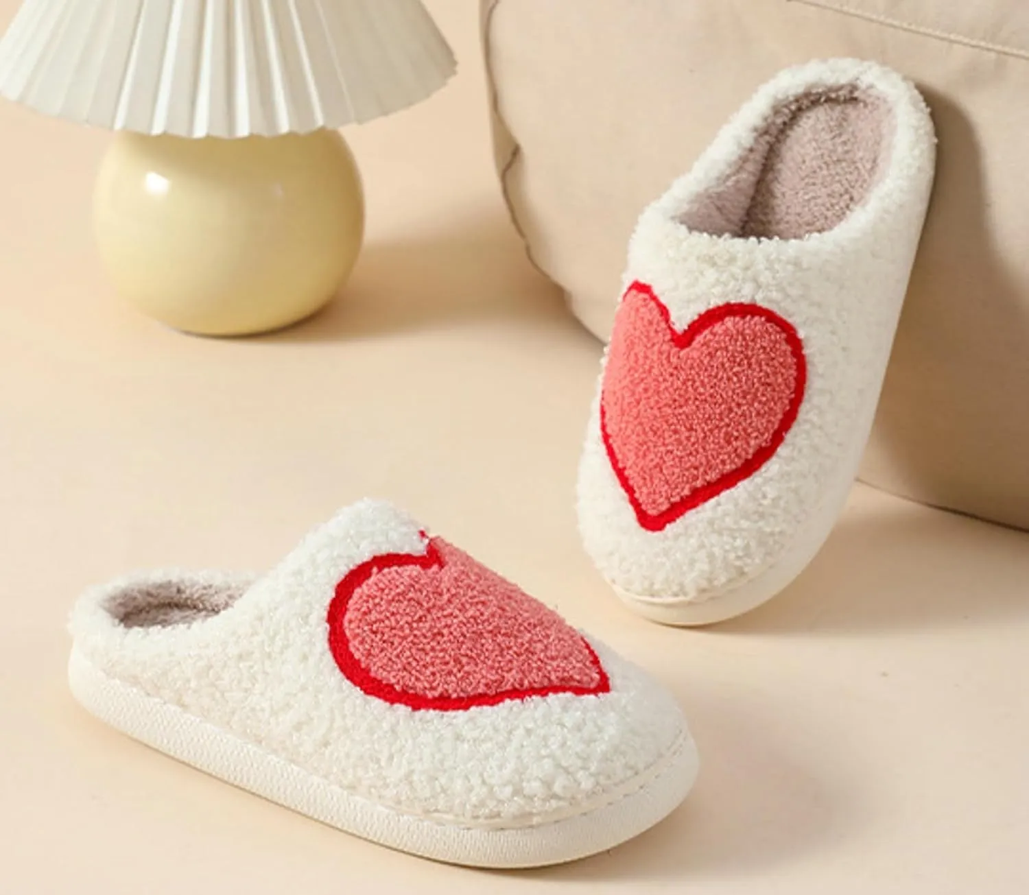 Women Slippers Cute House Slippers Strawberry Slippers Comfy Soft Bedroom Shoes Warm Fuzzy Slip-On Slippers Indoor Non-slip Plush Bedroom Slippers, E-24TX001