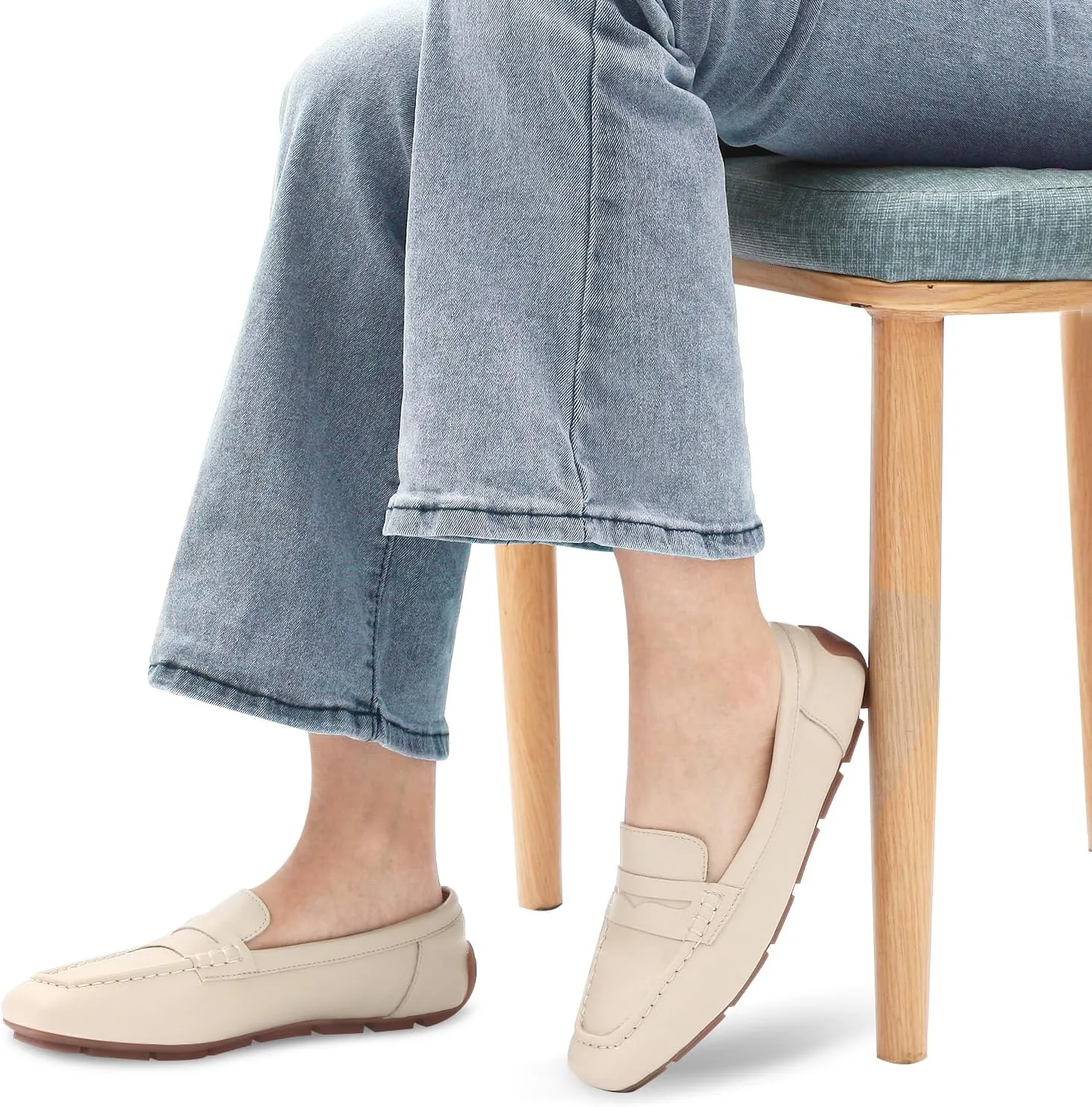 Women's Casual Slip On Loafers Lightweight Driving Loafers Comfortable Square Toe Dressy Flat Shoes for Work Office