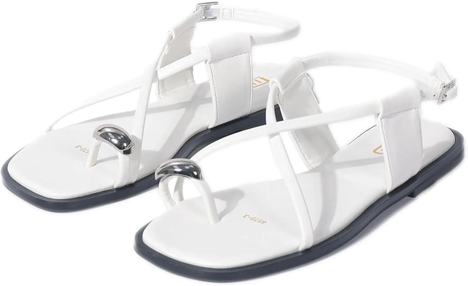 Women's Cross Strappy Metal Decoration Toe Ring Square Toe Flat Sandals with Adjustable Buckle Lightweight Non Slip Gladiator Sandals Summer Beach Party Daily Dating Thong Slides