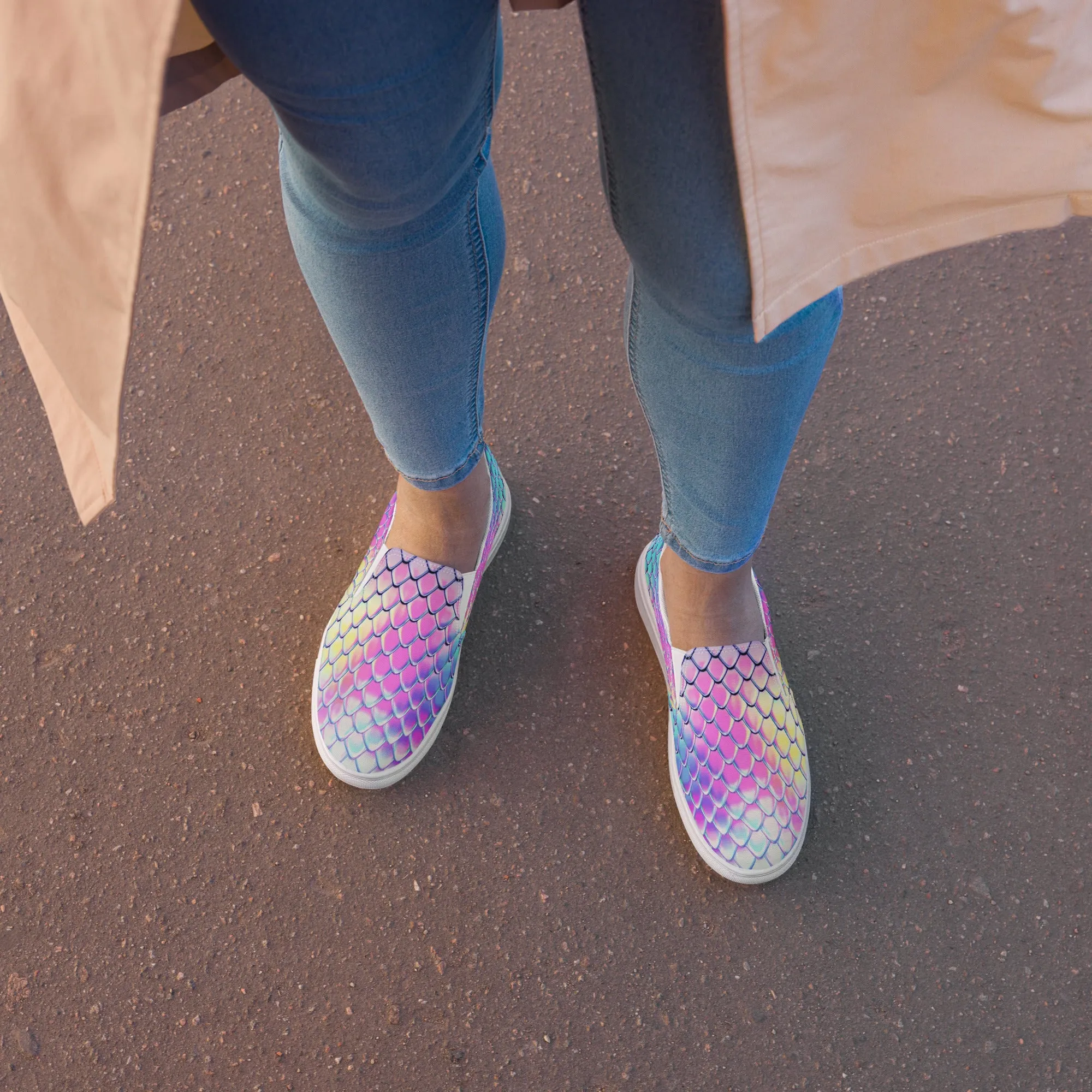 Women’s slip-on canvas shoes - Dragon Holographic SG015