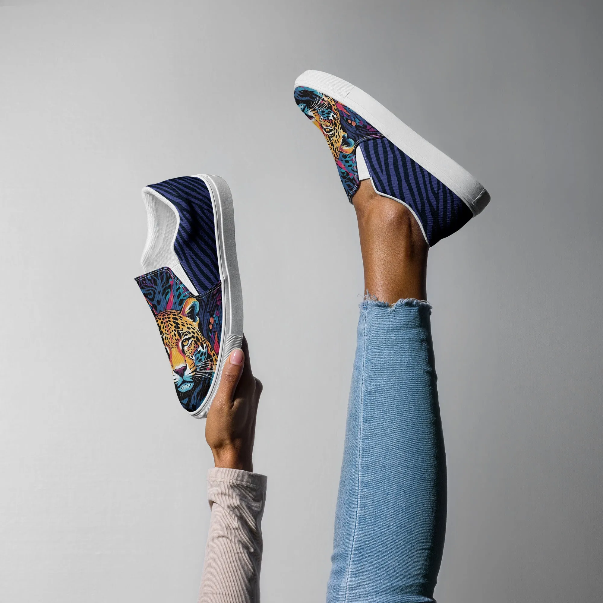 Women’s slip-on canvas shoes - Leopard SG002